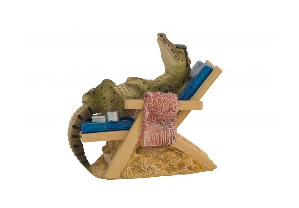 Crocodile on Deck Chair 10cmH